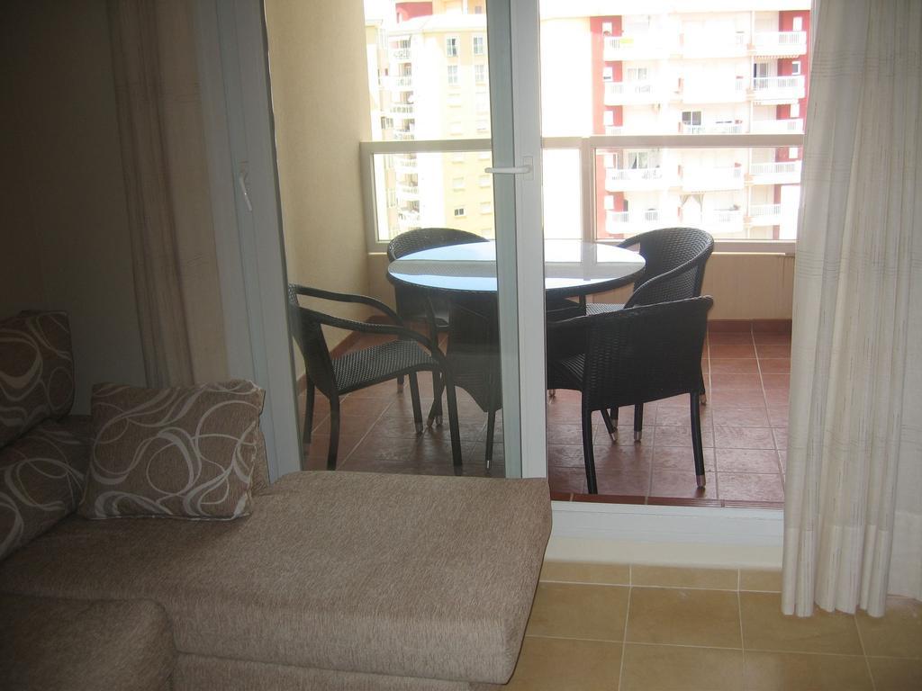 Apartamentos Punta Cormoran La Manga del Mar Menor Kültér fotó